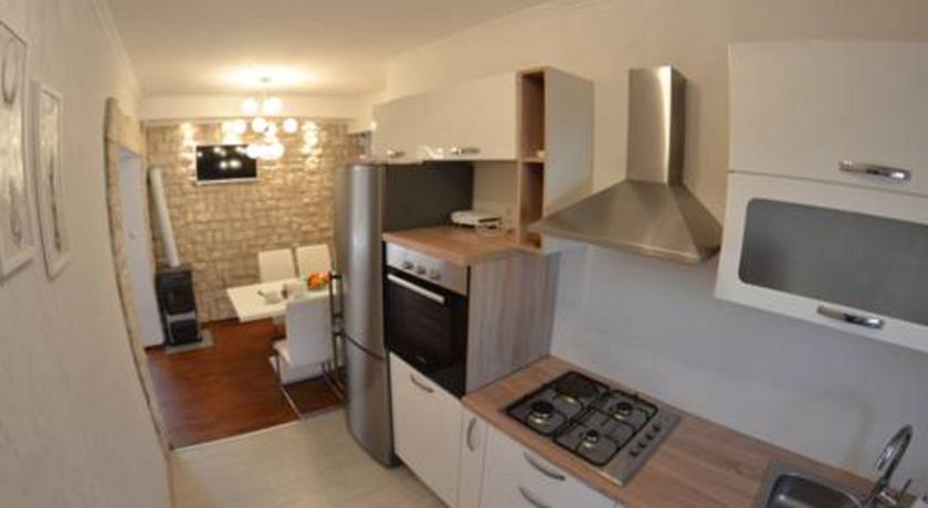 Apartment Beg Раб Экстерьер фото